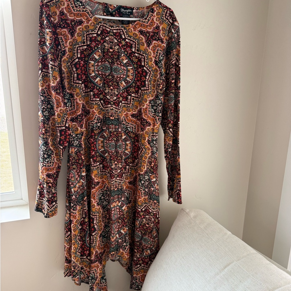 Wrangler retro Multi-Color Medallion Print Long Sleeve handkerchief hem Dress XL